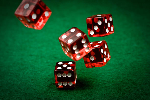 Caribbean Stud hand decision screen showing ante, call, and fold options